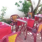 Du Stade Ξενοδοχείο 2*